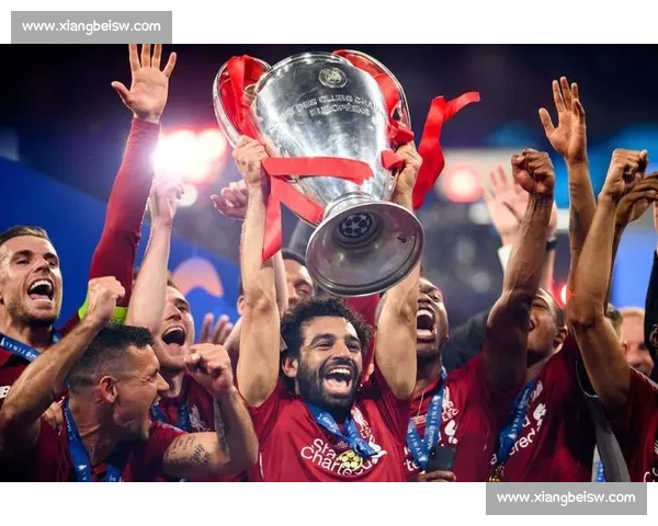 萨拉赫 33 岁生日：红军传奇续约再启新征程，八载辉煌书写安菲尔德传奇篇章